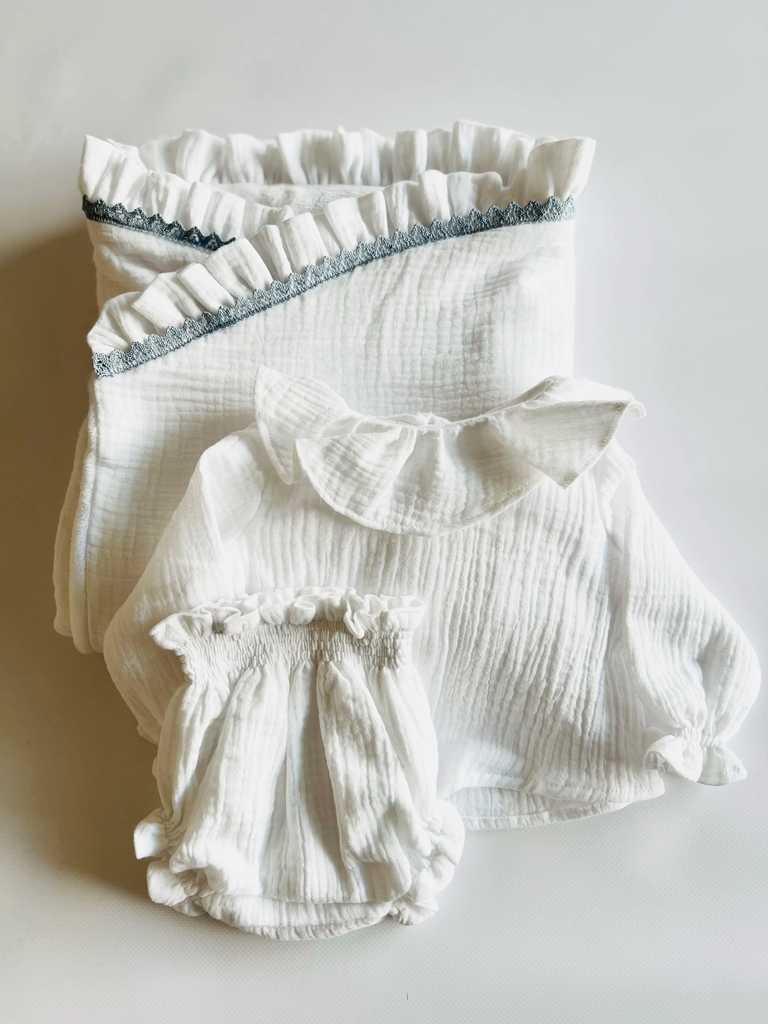 Primeros abrazos calentitos blanco.webp